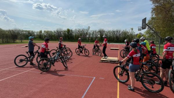 1a24736c ccd7 4cc2 a148 d5339131884a