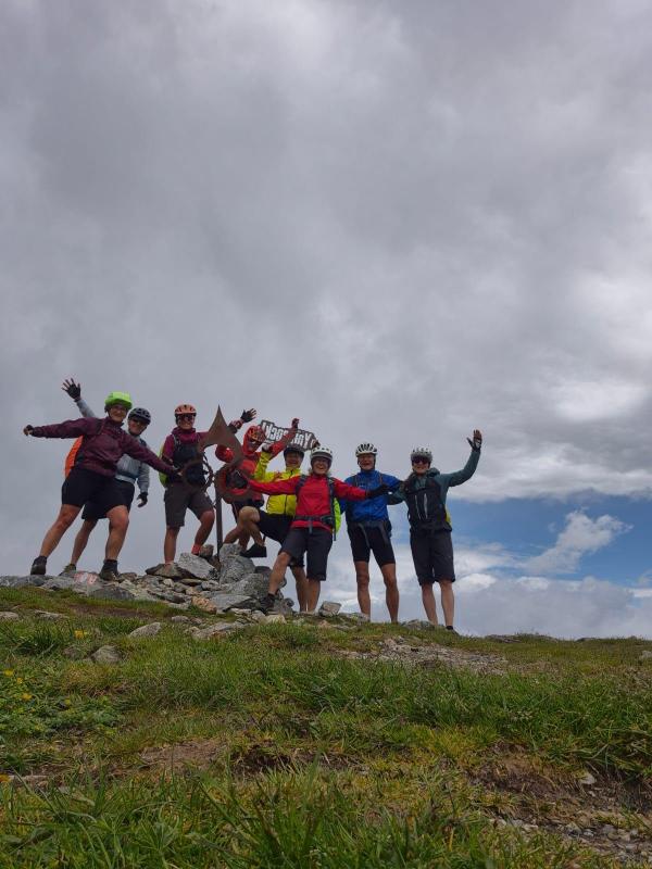12 gruppenbild stoneman